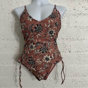 Kona Sol Womens Swimsuit S Pink Floral Ruched Sides Shelf Bra Cross Back F11